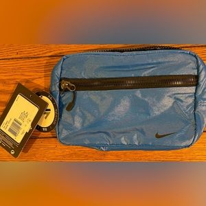 NWT NIKE UNISEX Small Reversible Bag, royal blue color/pattern,secure bag
